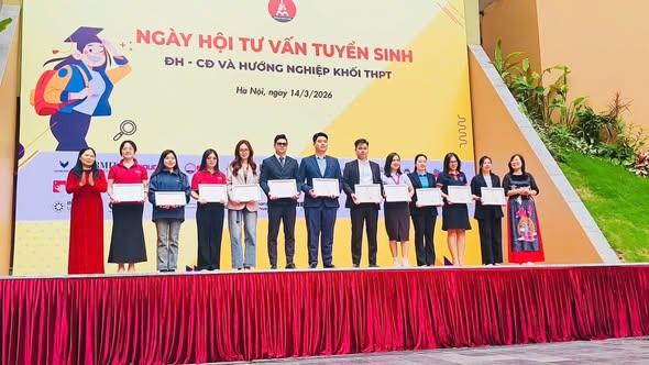 SỰ KIỆN TƯ VẤN TUYỂN SINH TẠI MARIE CURIE SCHOOL