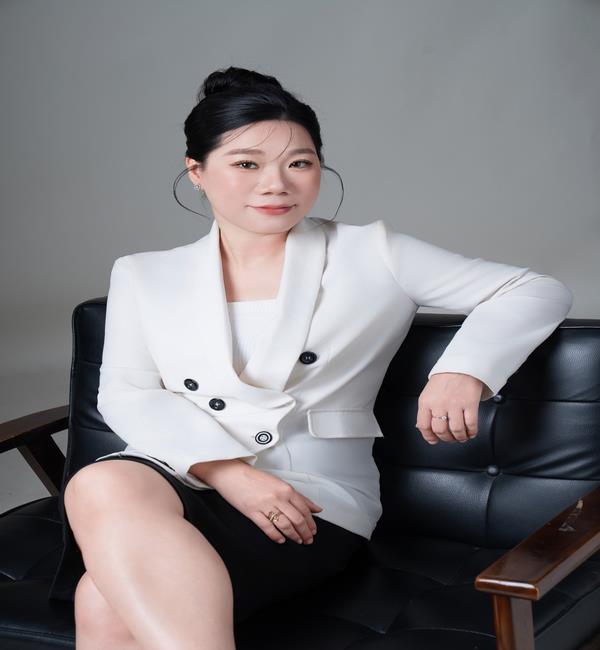 Ts. Lê Thanh Huyền